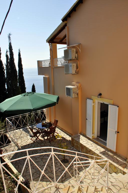 Stella'S Apartments Агиос Гордиос Екстериор снимка