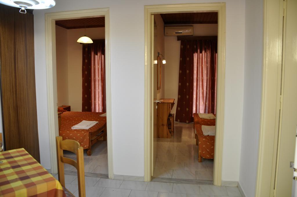 Stella'S Apartments Агиос Гордиос Екстериор снимка