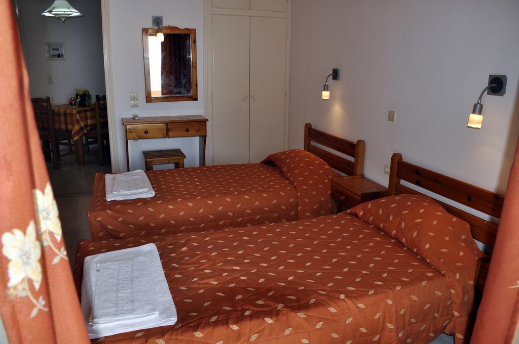 Stella'S Apartments Агиос Гордиос Екстериор снимка